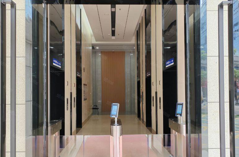 光明公明全新玻璃幕墙研发办公厂房，免租期5个月