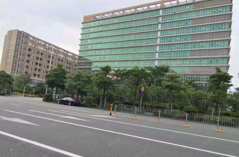 公明医疗产业园厂房出租（2800~5600平，有医疗许可证）