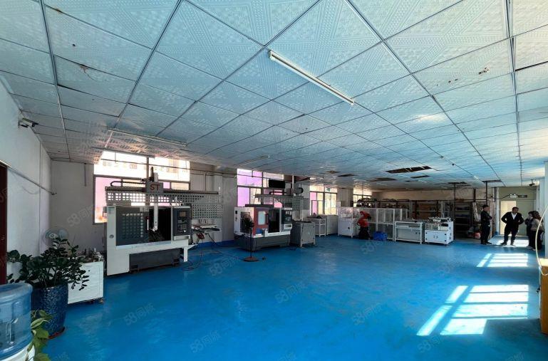 租金15元光明将石楼上300平带精装修办公室出租仓库出租