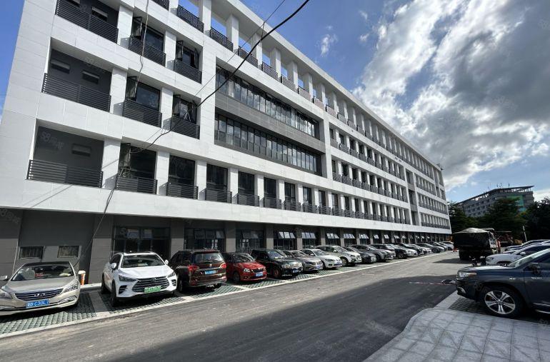 光明开发商直租带补贴红本厂房3000平方出租适合高新研发办公