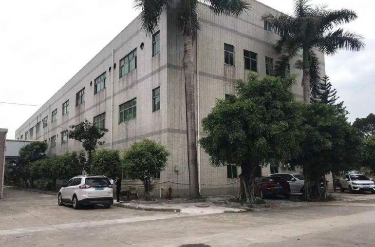 公明原房东独院厂房出租4500平空地超大可分租1楼有仓库出租