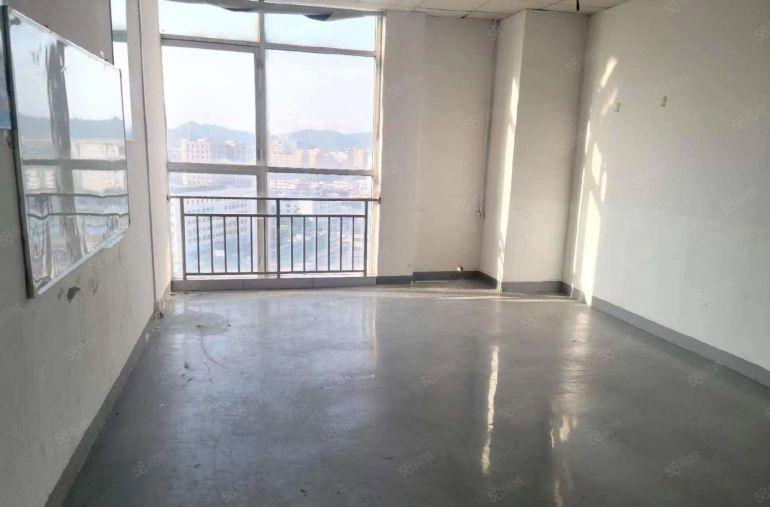 光明公明上村大马路边上厂房（2150平已空出，随时可看可谈）