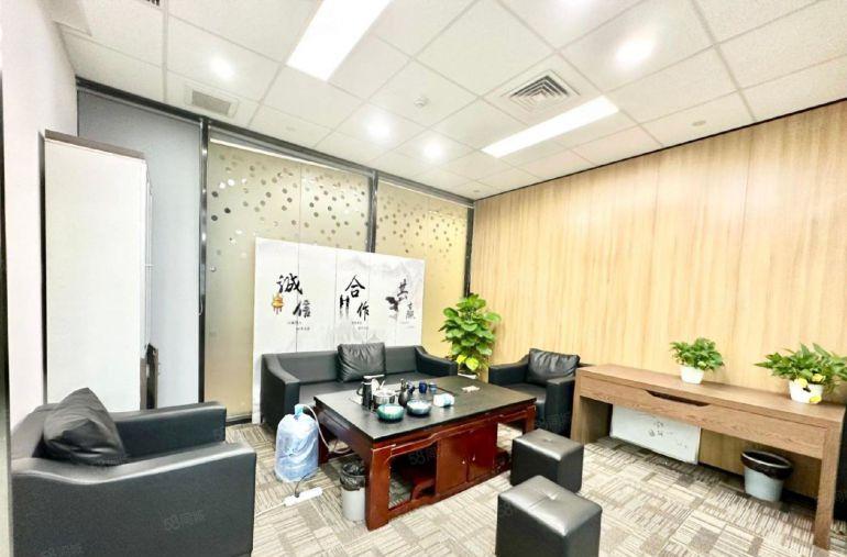 每平补贴20元光明招商局厂房出租3楼400平带装修办公室出租