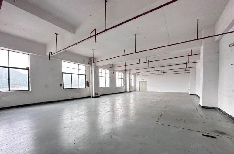 光明长圳园区500平精装厂房，带客货梯，水电齐全拎包入驻