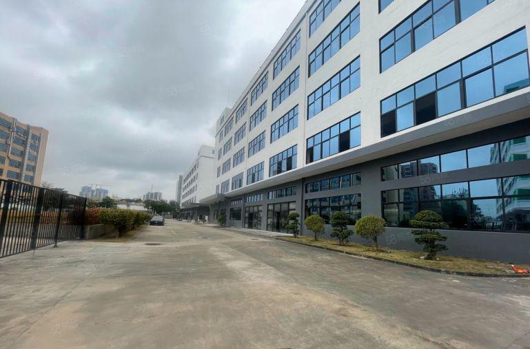 公明楼村地铁口原房东精装修厂房1000平方招租可分租