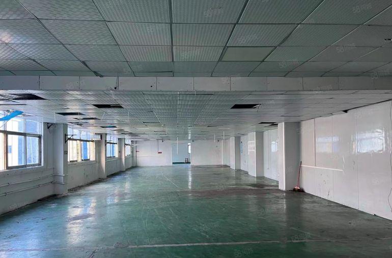 公明玉律工业园600平米带装修厂房出租，可分租