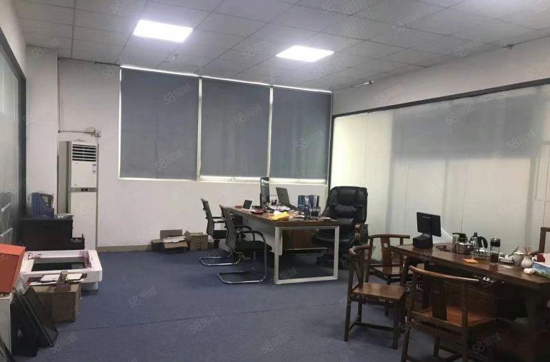 公明原房东厂房出租1550平3吨货梯，带消防喷淋，好招工