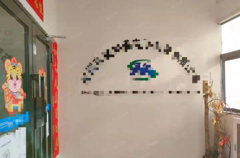 （实际面积出租）原房东厂房公明田寮550平，一整层，四面采光