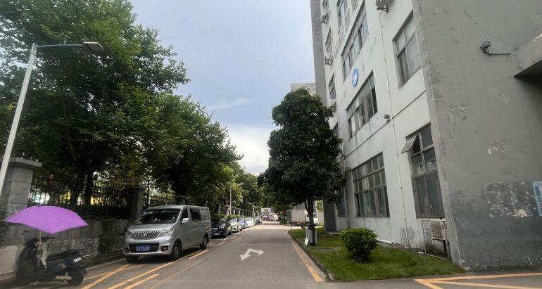 原房东急租整层1500平带装修500平起厂房出租园区仓库出租