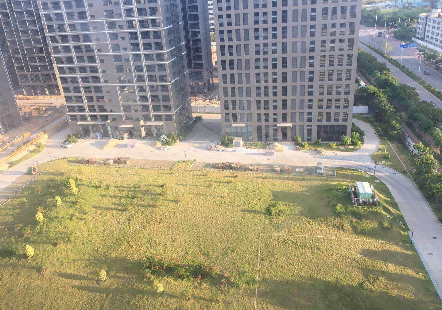 公明合水口地铁站，办公研发厂房出租350~1800平带装修