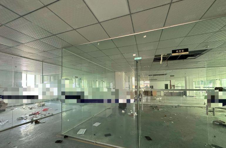 光明田寮高新园区1400平精装厂房出租，研发办公轻生产