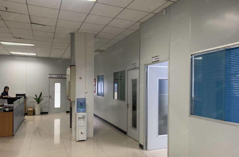 光明主干道旁大型园区2600平厂房出租，可办环评，形象好