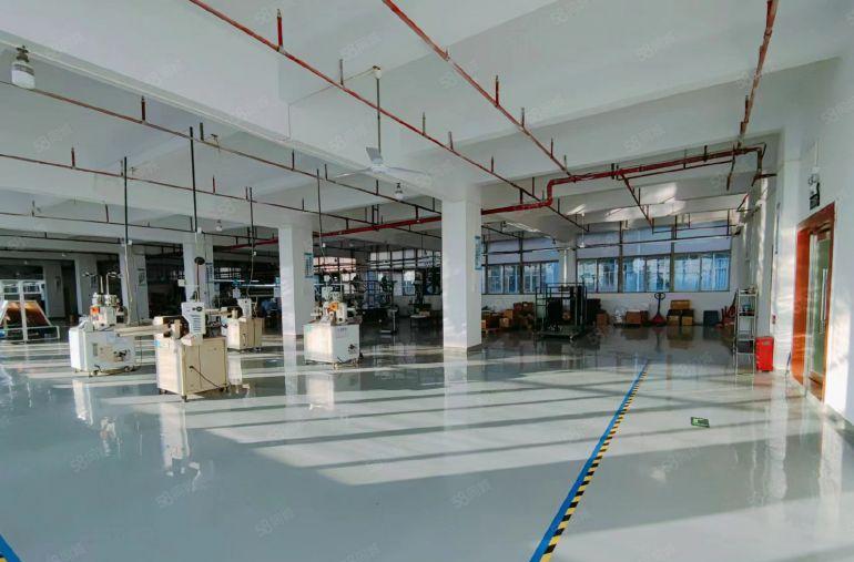 公明东坑重工业厂房出租2楼1380平（带消防喷淋层高4.5）