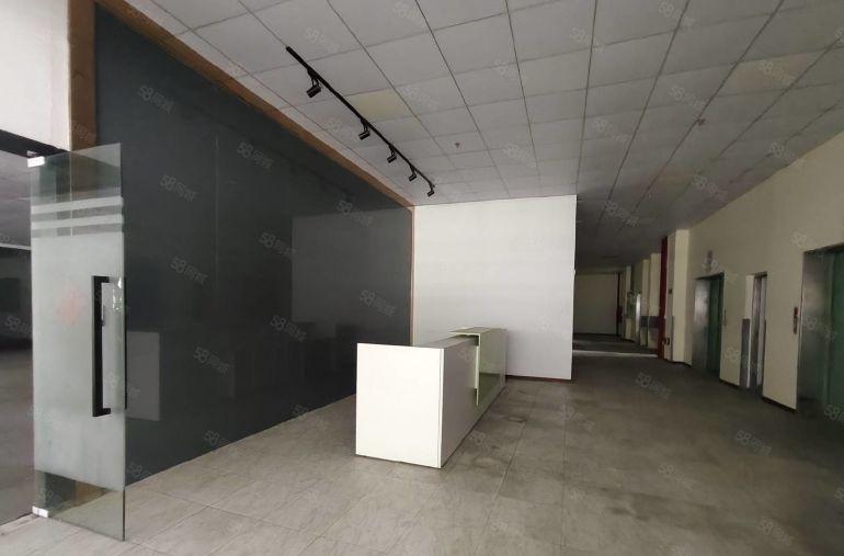 公明楼村地铁口原房东精装修厂房1000平方招租可分租