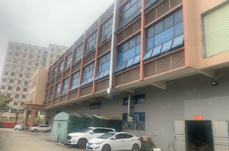 光明区公明上村原房东独门独院三层共4500平厂房出租