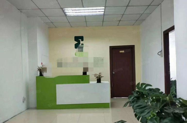 公明蒋石厂房出租1100（车间全新地平漆，水电主线到户）