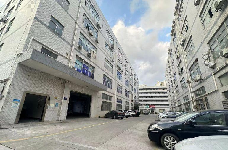 光明原房东一楼550平,2楼1100平3楼1200平,无公摊