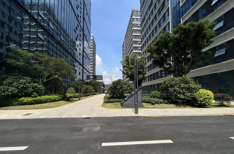 光明高新科技园1424平方研发厂房出租带人才技术行业租金补贴