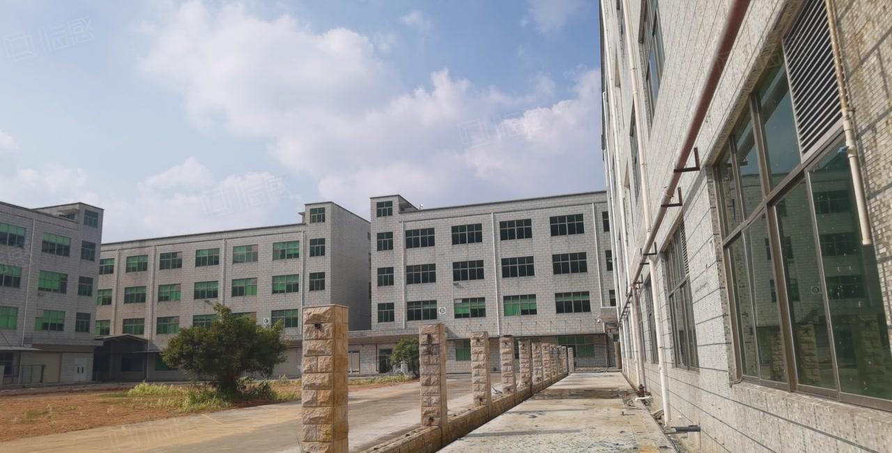 5500平起租！坪山宝山独门独院厂房3万平米精装修低价出租