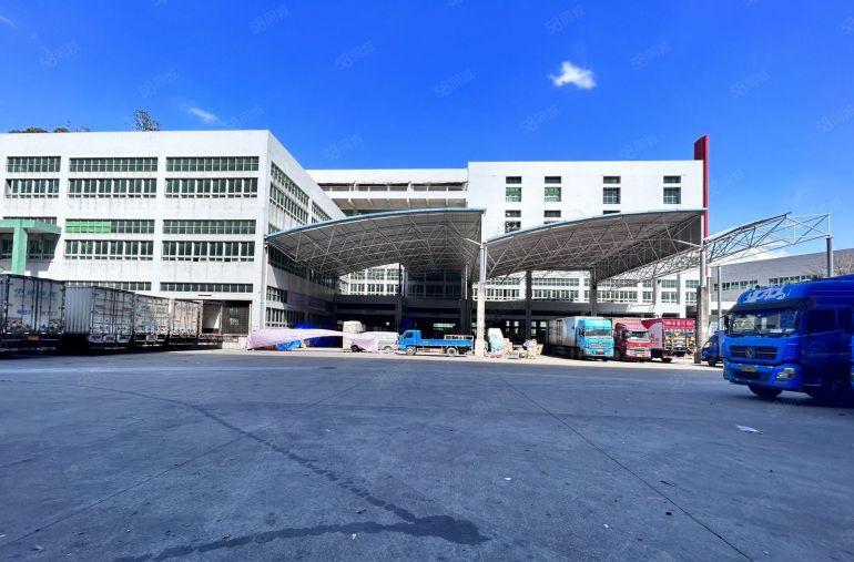 坪山坑梓地铁口2000平一楼上精装修物流仓库研发生产出租分租