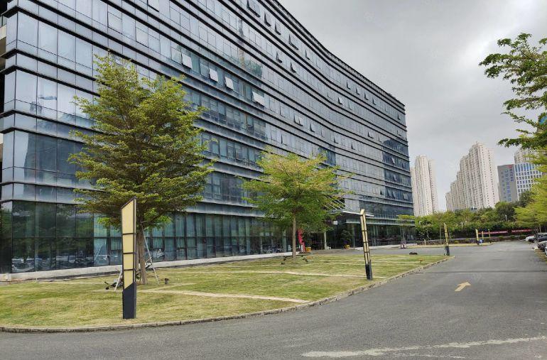 坪山大工业区原房东科技园300平方精装修办公室厂房仓库出租