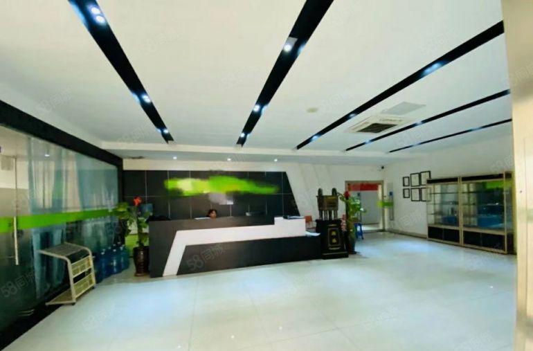 坪山原房东科技园楼上3000平带装修红本办公厂房仓库低价出租