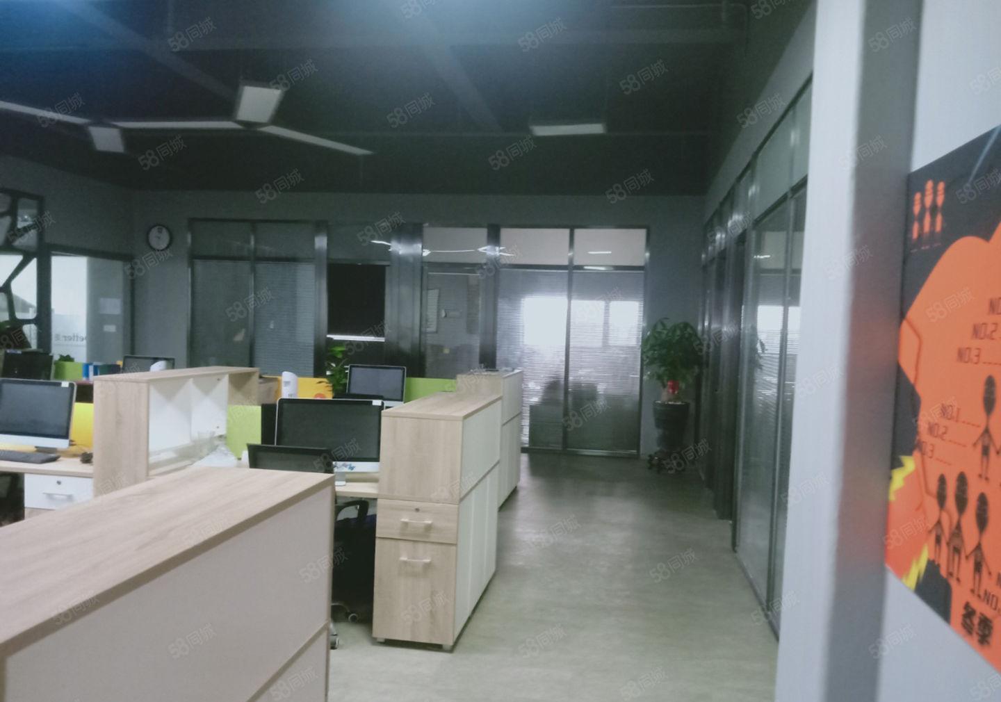 坪山坑梓原房东楼上1380平方带装修厂房实用面积出租