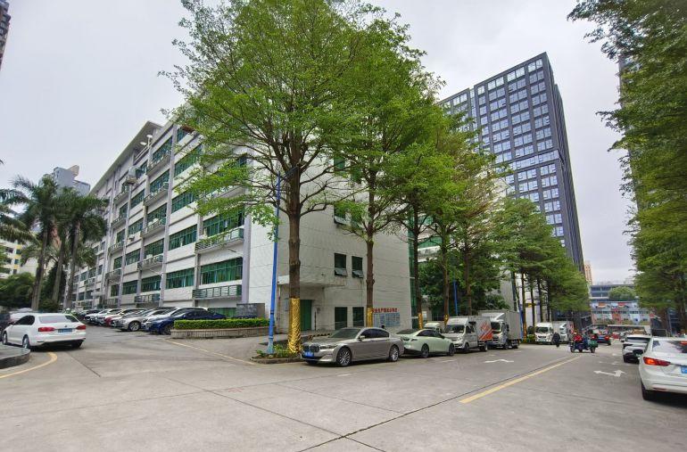 坪山沙田地铁口300平起分 3000平方原房东红本厂房出租