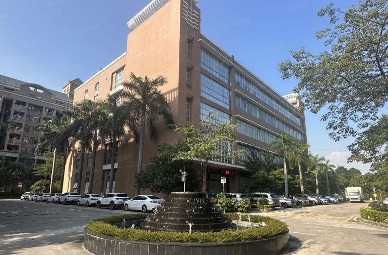 坪山大工业区原房东工业园1楼2000平带装修厂房仓库低价出租