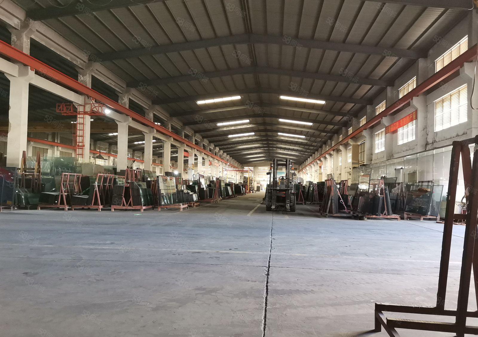 深圳坪山10米高单一层厂房出租4000平米，有两台行车