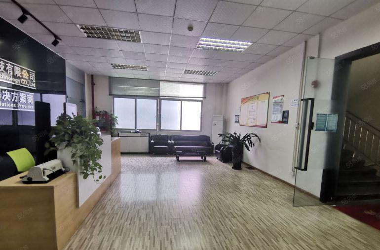 坪山大工业区原房东红本2楼1000平厂房仓库出租带装修可分租