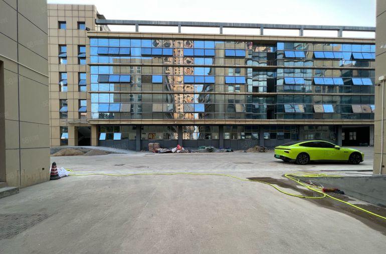 坪山层高7米独门独院26000平方厂房出租1500平起分租