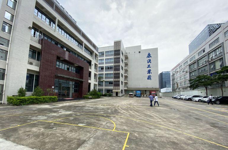 坪山坑梓原房东独院工业园区楼上整层1000平米实际面积出租