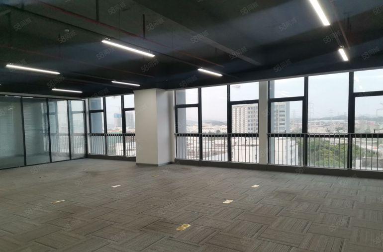 原房东可分租，深圳市坪山区6000平方米红本厂房出租，带装修