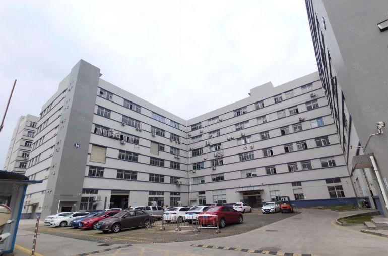 坪山精装修厂房出租200平起工业园工业仓库一楼出租超大空地