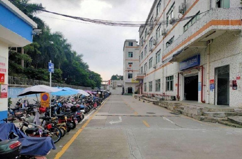 坪山坪大工业区原房东2000平厂房可分租 带装修低价仓库出租