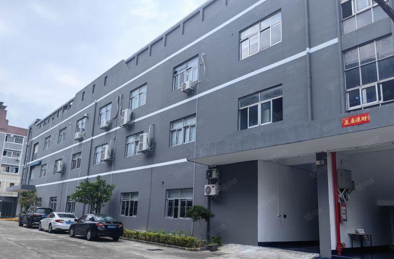 坪山六和地铁站3楼1000平方带精装修办公室厂房仓库低价出租