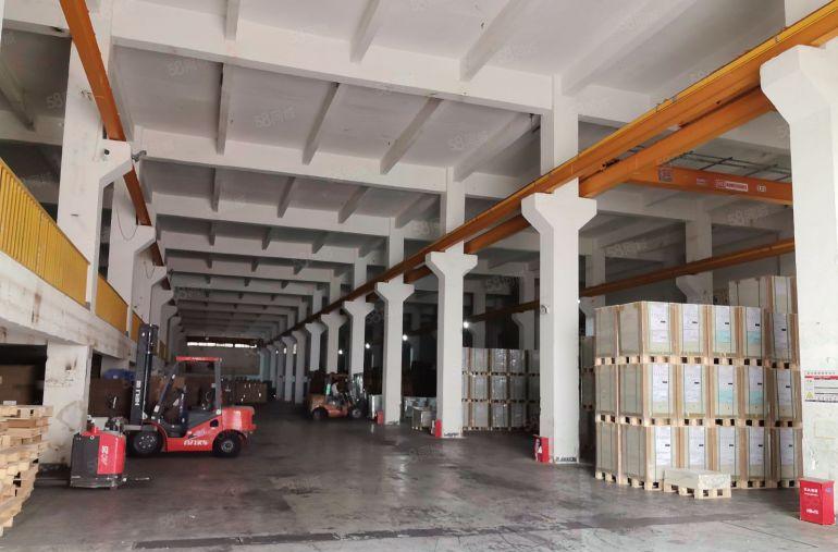 深圳市坪山区红本厂房出租，1楼9米高16000平米，带航车