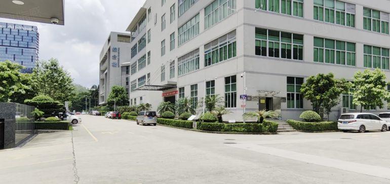 坪山大工业区原房东红本一楼2000平方带装修层高6米大小可分