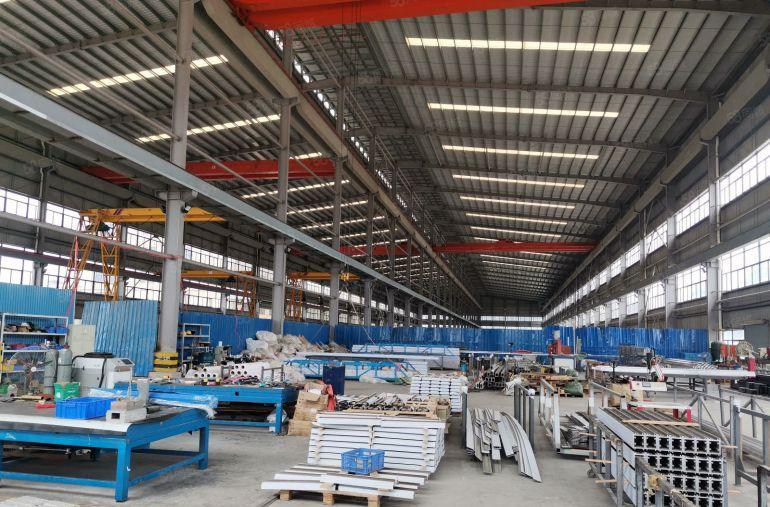 深圳坪山16000平米钢结构厂房出租，高度16米，形象好