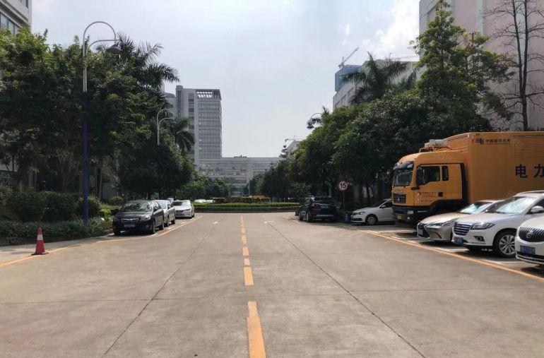 50平起租！坪山14号线地铁站新出多套精装办公室仓库厂房出租