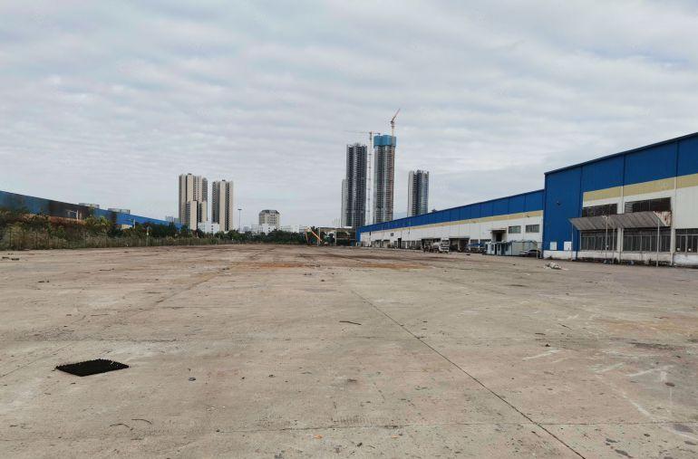 深圳市坪山区18000平米红本钢结构厂房出租，高度13米