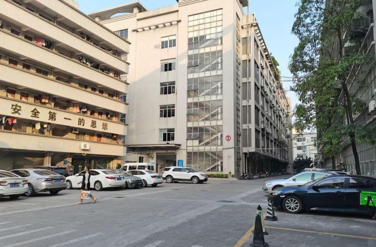 18元起租坪山独院厂房9000平方米1000平2000平分租