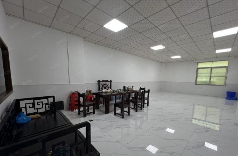 坪山红本实际面积一楼厂房720平方仓库出租带精装修办公空地大