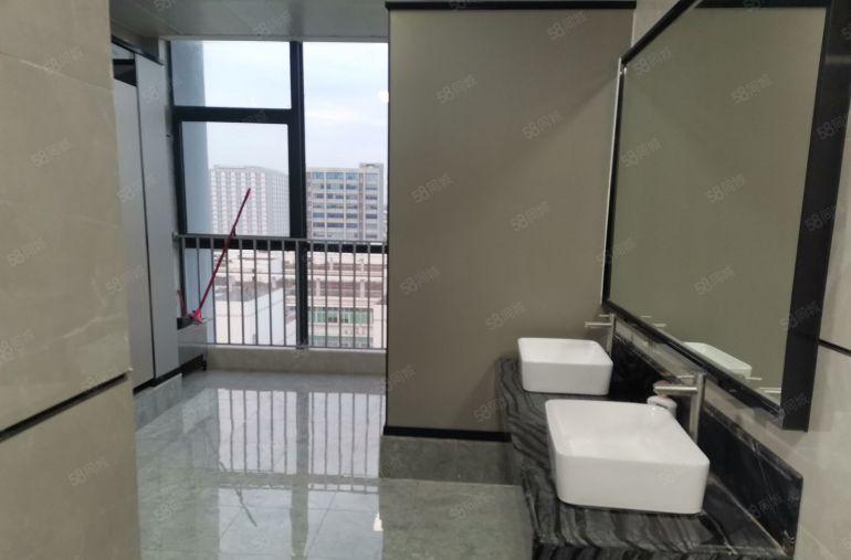 原房东可分租，深圳市坪山区6000平方米红本厂房出租，带装修