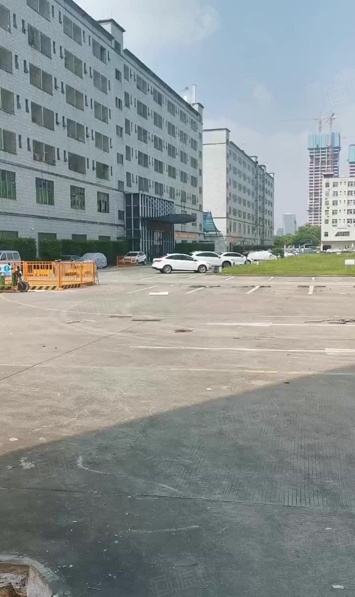 龙岗宝龙原房东独院厂房147000平方花园式厂房300平起分