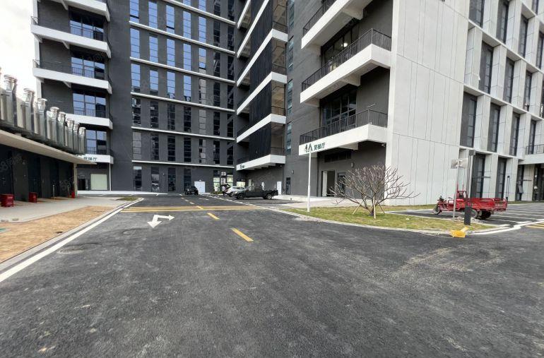 坪山全新研发厂房3000平方出租带补贴排污处理系统大小可分租