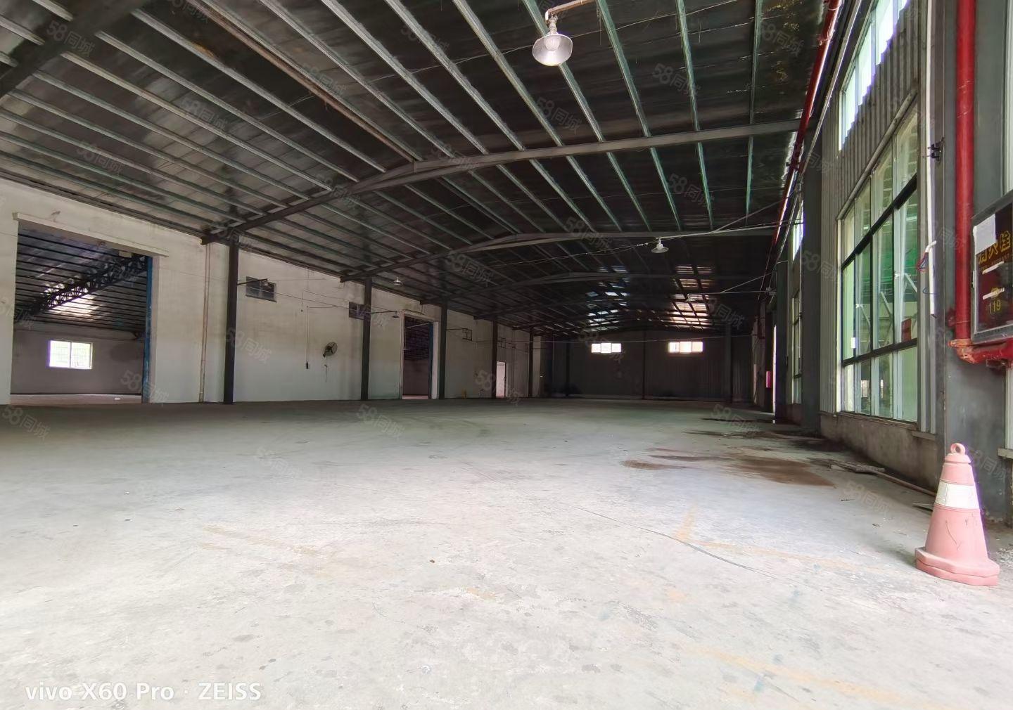 龙田小学附近空出独院钢构5890平米，可以分租829平米