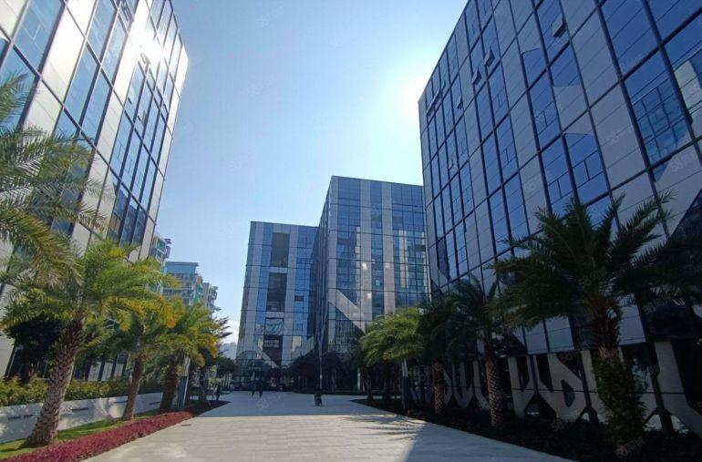 租金补贴免租半年坪山高新科技园办公研发厂房出租200平起分