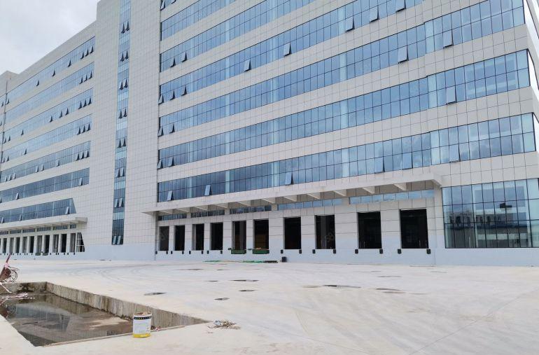 原房东坪山区全新园区160000平方米，厂房出租，可分租